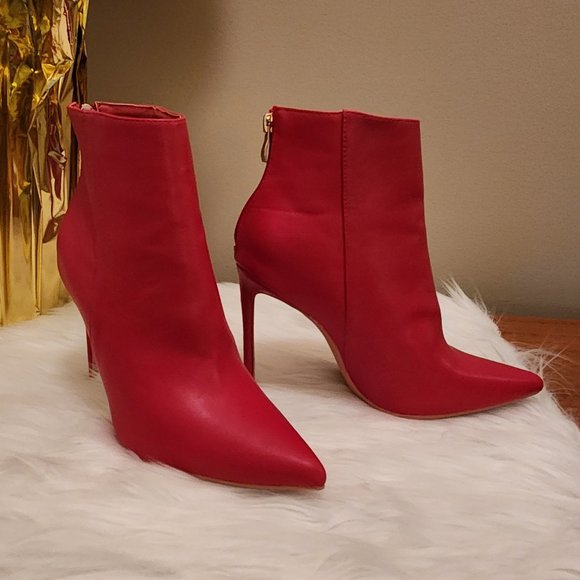 Elisabet Lang Red Stiletto Ankle Boots - Picture 4 of 9